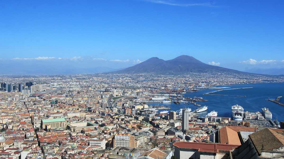 Cosa vedere a Napoli: un viaggio tra storia, cultura e gastronomia
