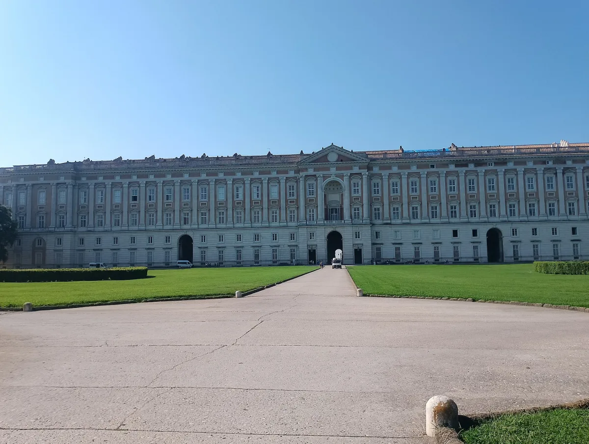 7 Giorni a Caserta e Dintorni: Un Itinerario Imperdibile