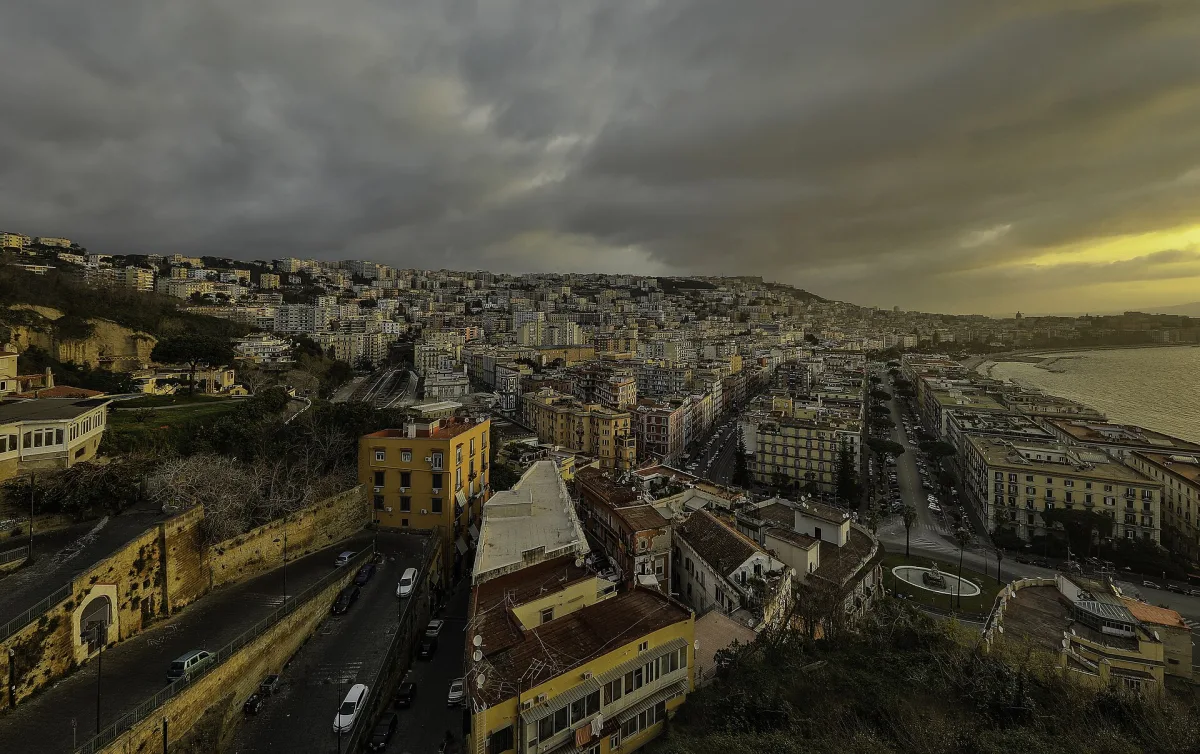 Dove parcheggiare a Napoli: guida completa ai parcheggi in città
