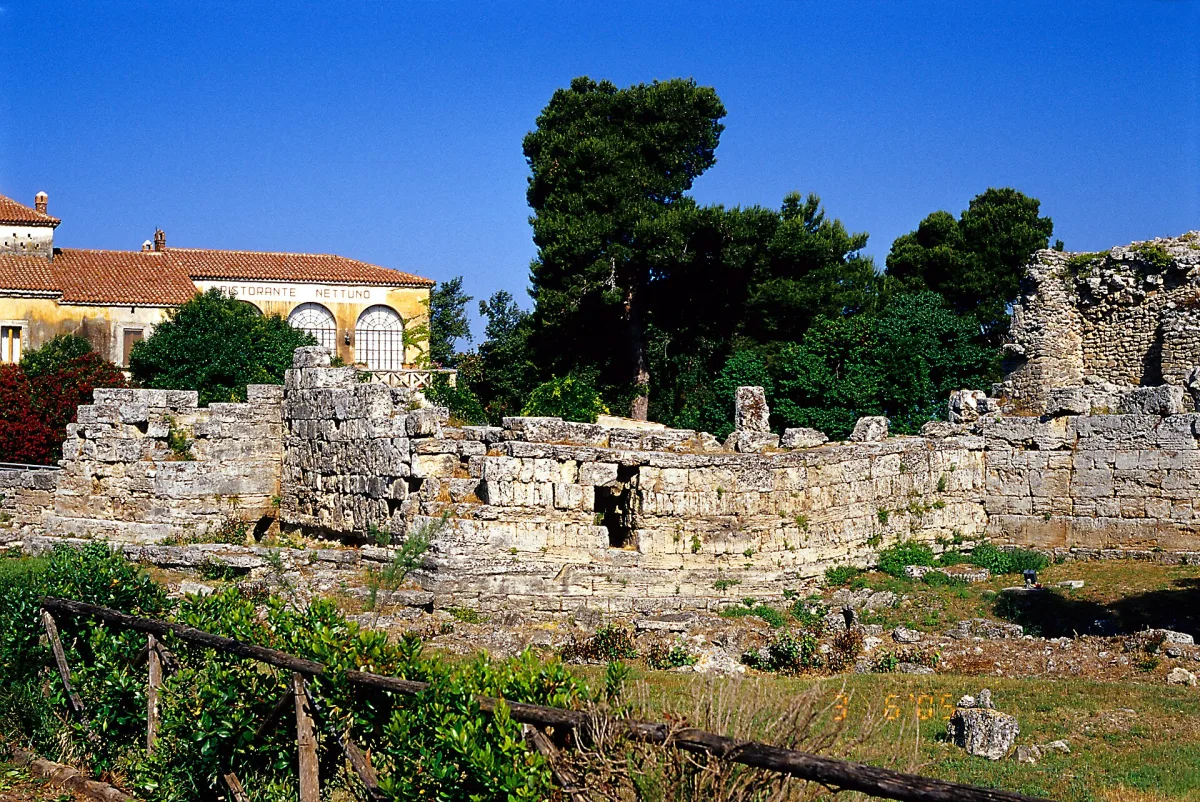Feste ed Eventi a Paestum: Scopri Tradizioni e Sapori
