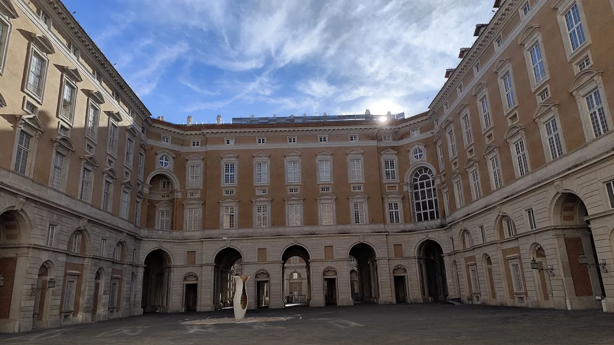 Guida Pratica per Arrivare a Caserta: Scopri la Reggia Borbonica