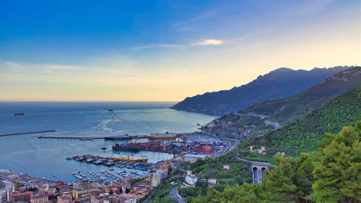 Cosa Vedere a Salerno: Un Viaggio tra Storia e Bellezze Naturali