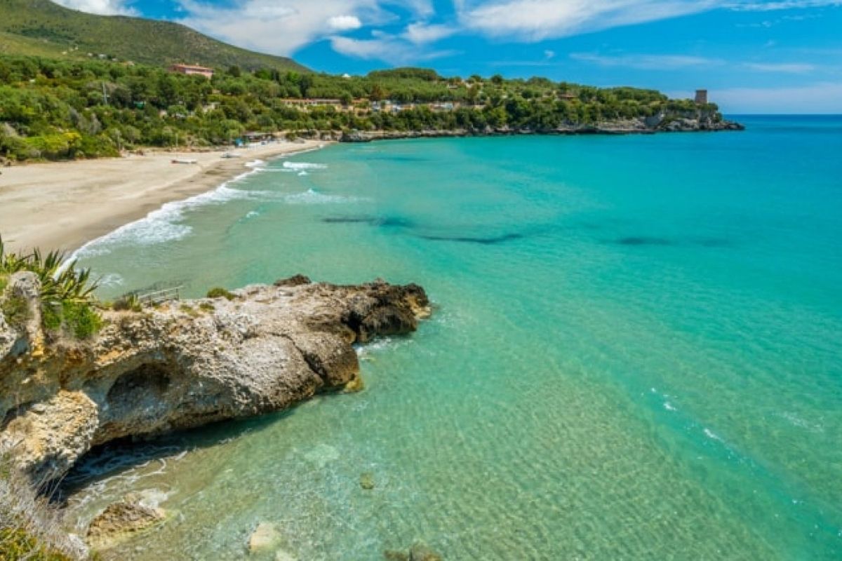 Calette nascoste del Cilento con acque cristalline